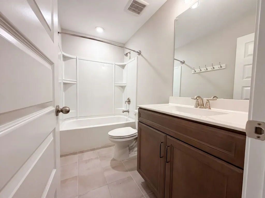 6044 Blackberry Ridge Lane Hermitage TN 37076
