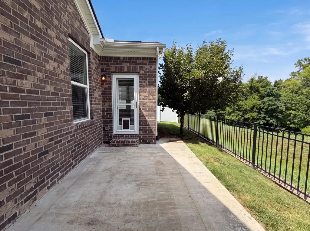 6044 Blackberry Ridge Lane Hermitage TN 37076