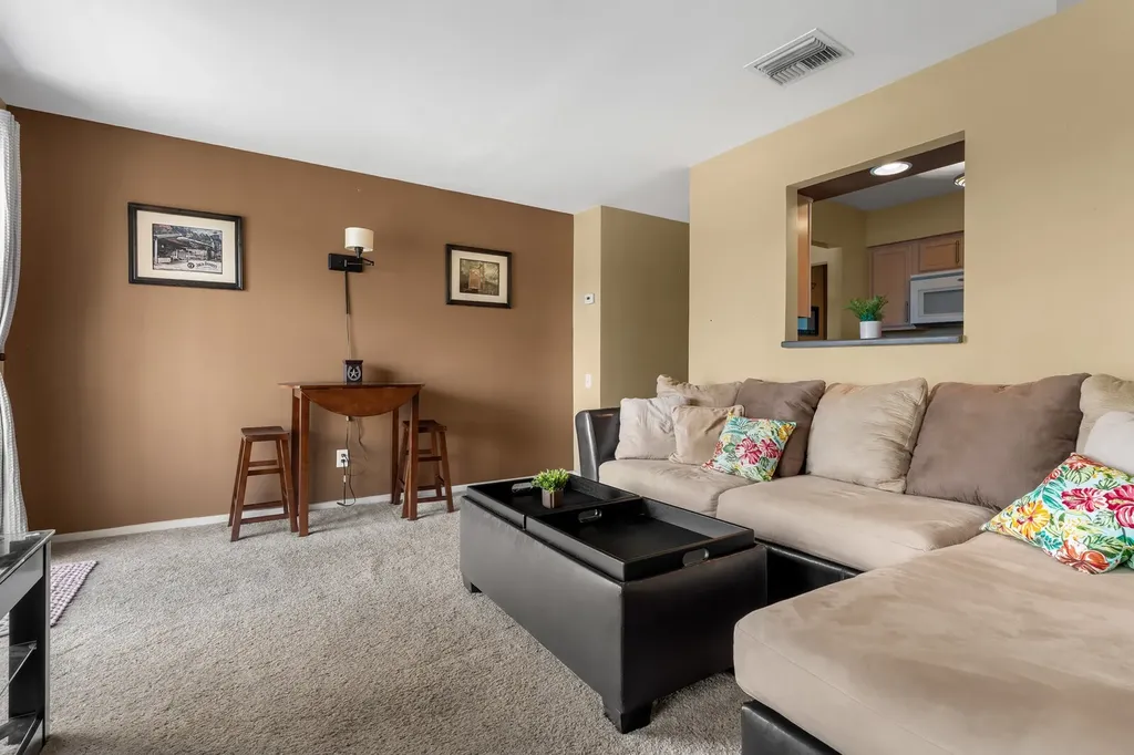 858 1st Ave, N Nashville TN 37201