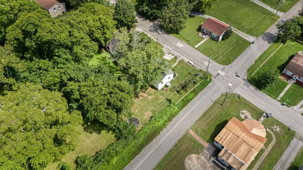 1211 Swanson Boulevard Fayetteville TN 37334