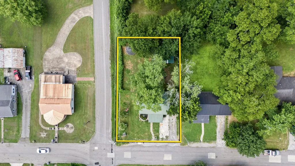 1211 Swanson Boulevard Fayetteville TN 37334