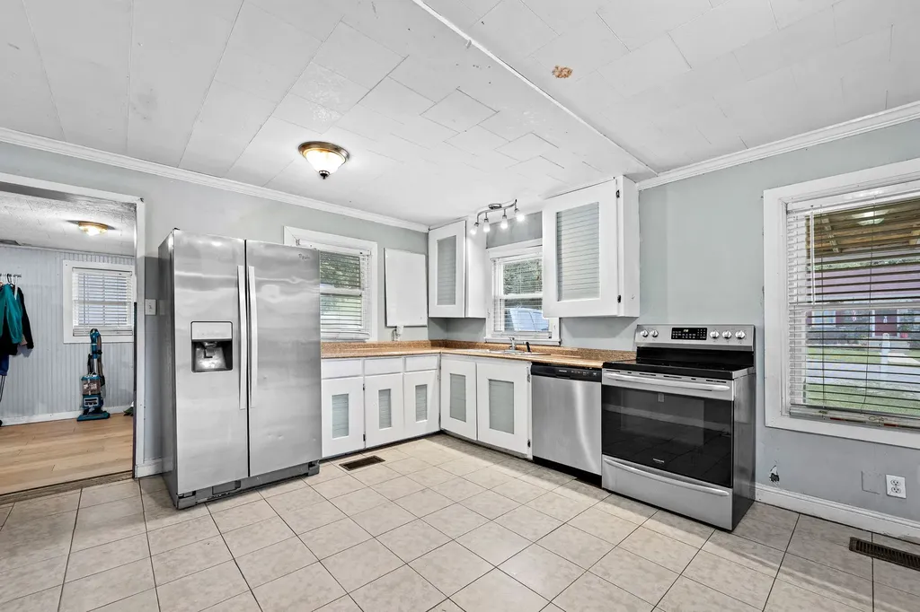 1211 Swanson Boulevard Fayetteville TN 37334