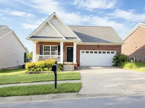 5004 Burke Trail Nolensville TN 37135