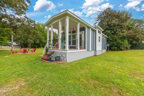 530 Douglas Lane Camden TN 38320