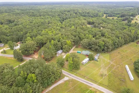 530 Douglas Lane Camden TN 38320