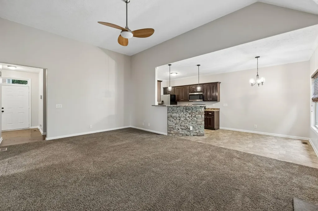 634 Hidden Valley Drive Clarksville TN 37040