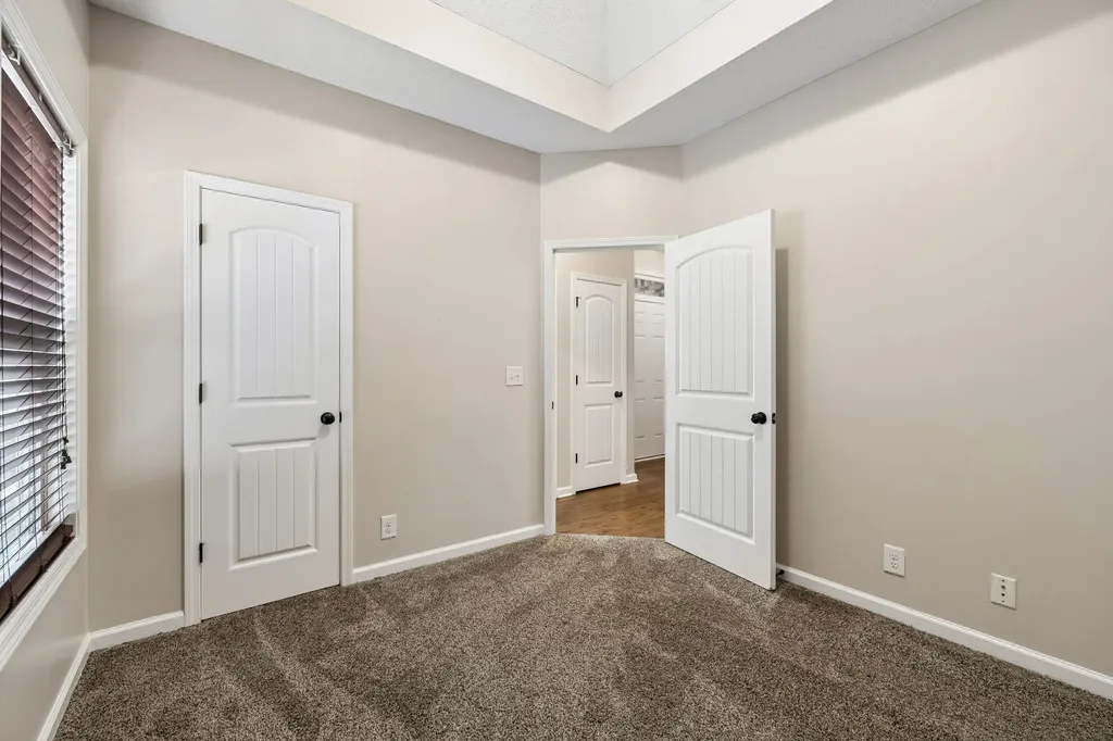 634 Hidden Valley Drive Clarksville TN 37040