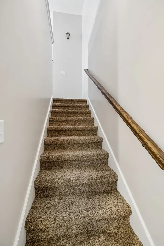 634 Hidden Valley Drive Clarksville TN 37040
