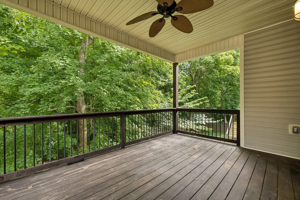 634 Hidden Valley Drive Clarksville TN 37040