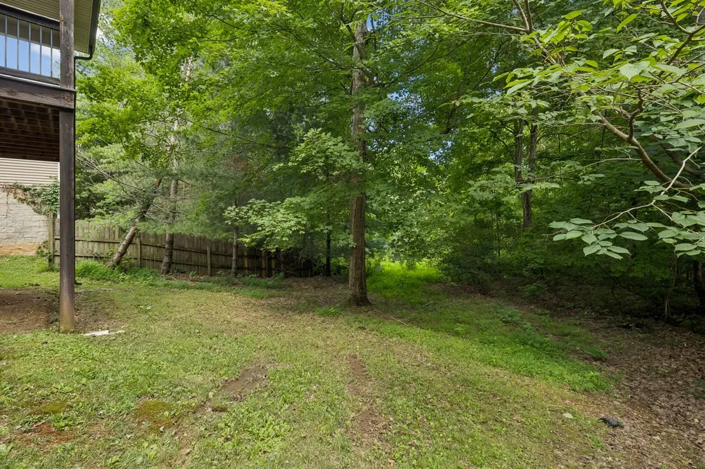 634 Hidden Valley Drive Clarksville TN 37040