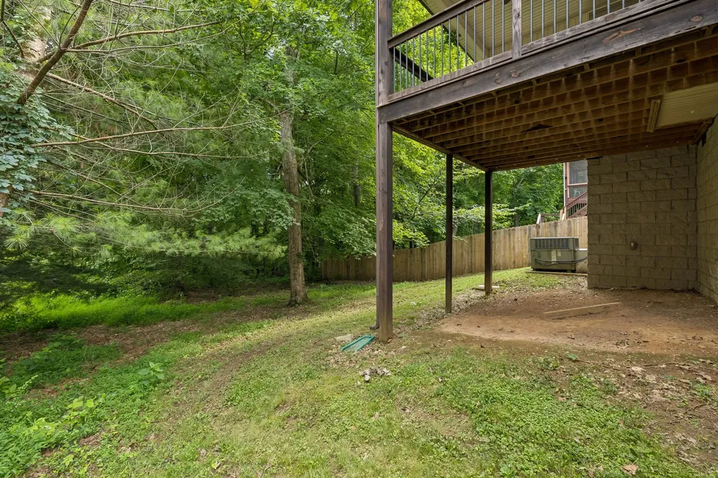 634 Hidden Valley Drive Clarksville TN 37040