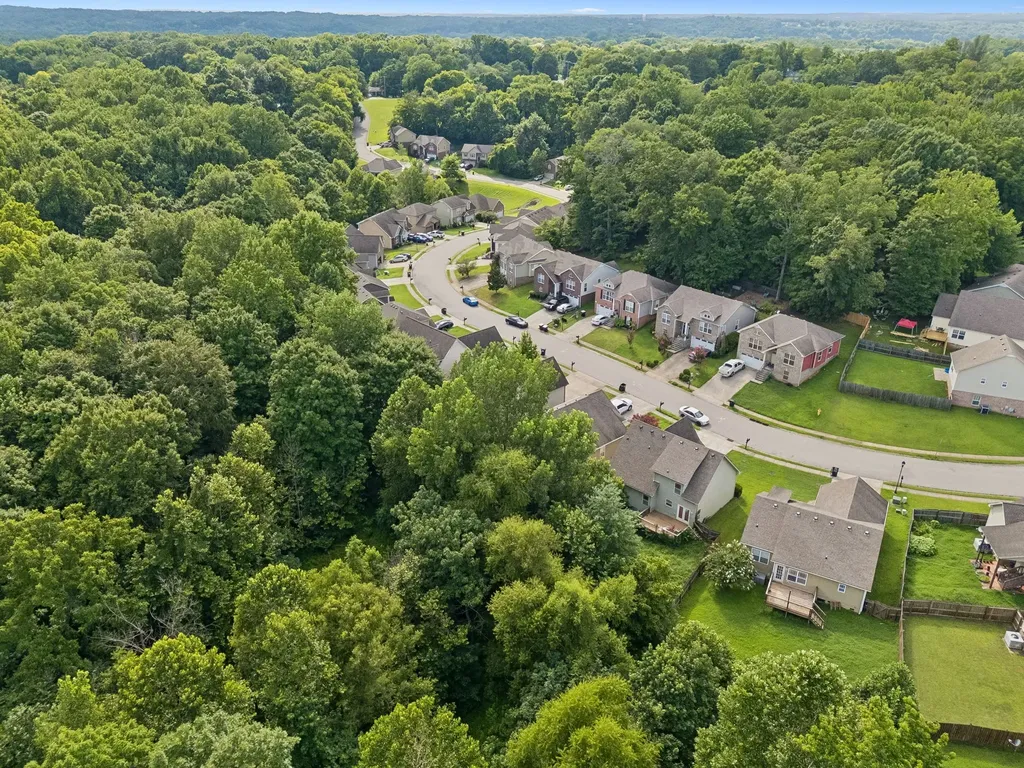 634 Hidden Valley Drive Clarksville TN 37040