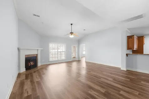 57 Emerald Ridge Cove Jackson TN 38305