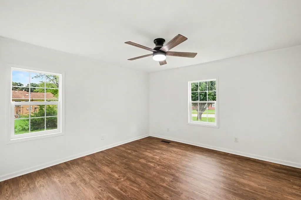 206 Bragg Circle Tullahoma TN 37388
