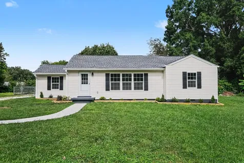 206 Bragg Circle Tullahoma TN 37388