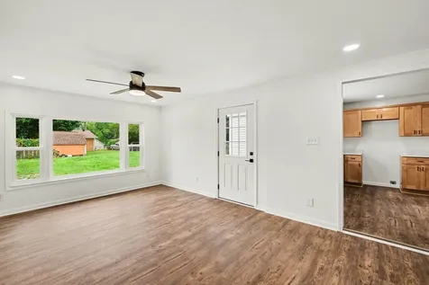 206 Bragg Circle Tullahoma TN 37388