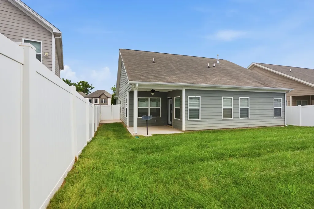 929 Carnation Drive Spring Hill TN 37174