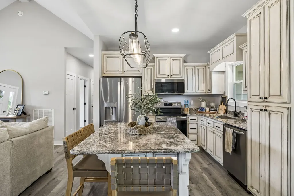 166 Coley Court Lafayette TN 37083