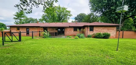 203 Kelly Drive Decherd TN 37324