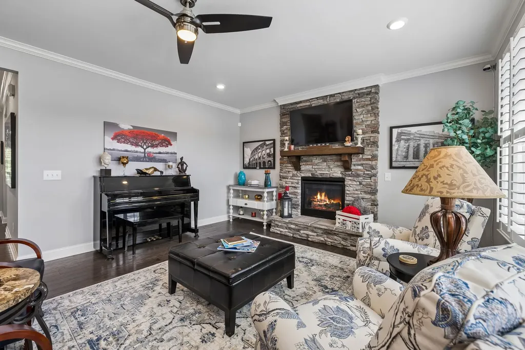1512 Davidge Drive Nashville TN 37221
