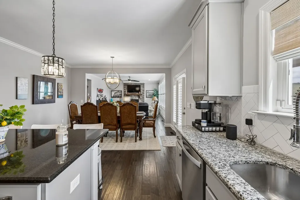 1512 Davidge Drive Nashville TN 37221