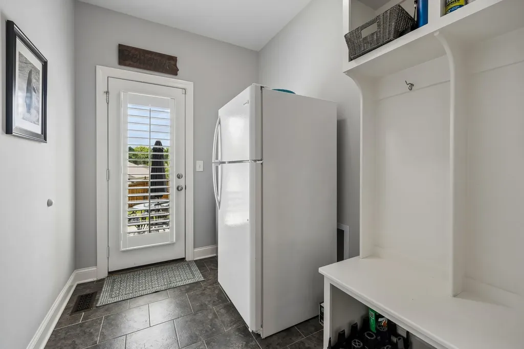 1512 Davidge Drive Nashville TN 37221