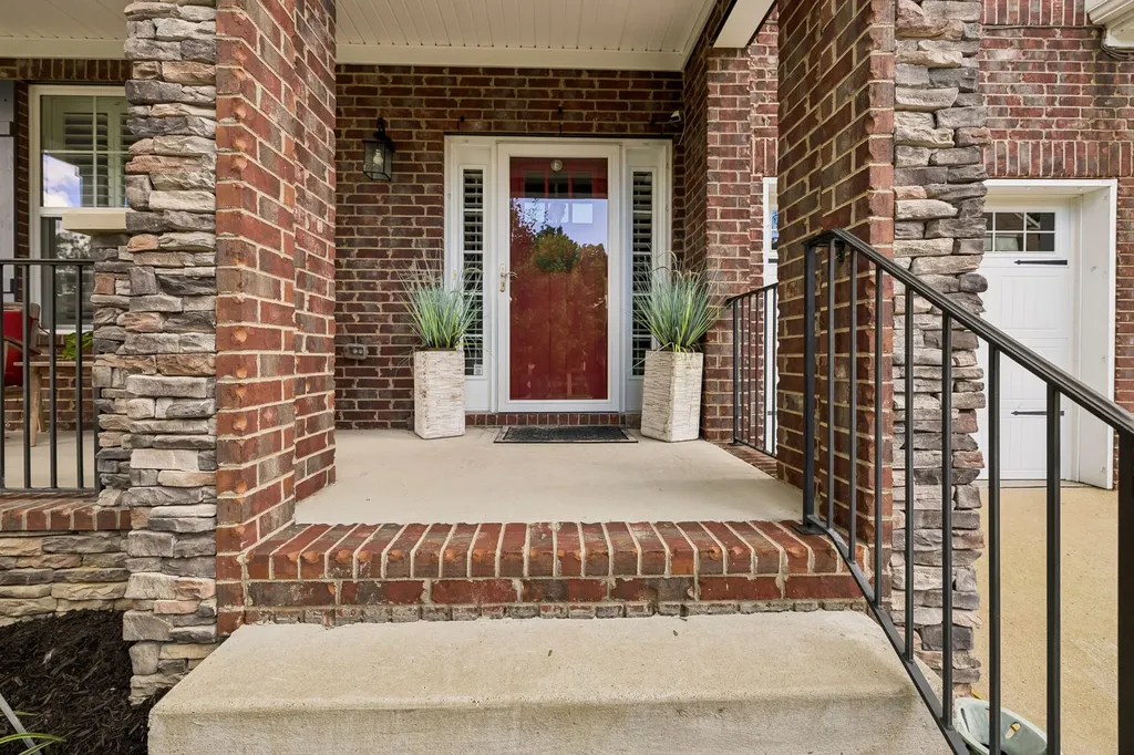 1512 Davidge Drive Nashville TN 37221