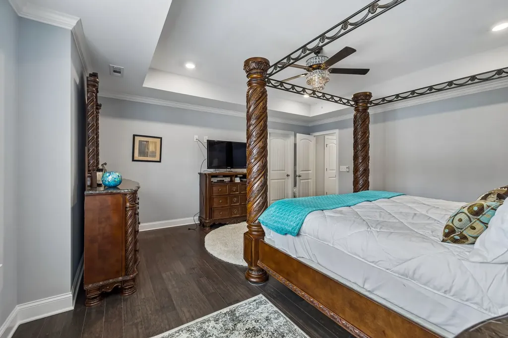 1512 Davidge Drive Nashville TN 37221