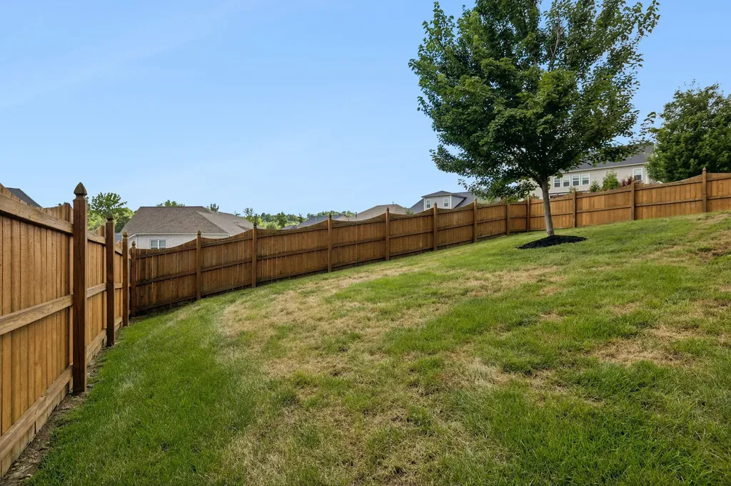 1512 Davidge Drive Nashville TN 37221