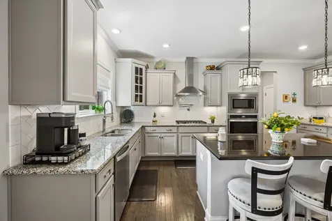 1512 Davidge Drive Nashville TN 37221