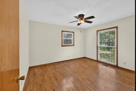 1106 Rainbow Circle Westmoreland TN 37186