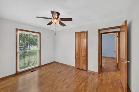 1106 Rainbow Circle Westmoreland TN 37186
