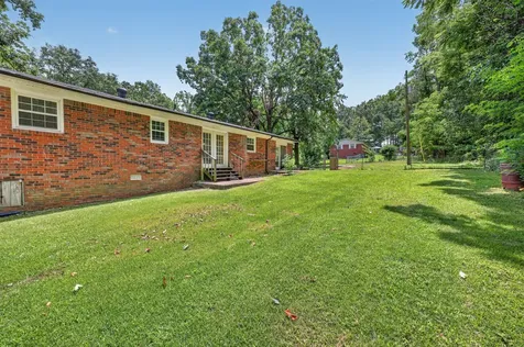 1106 Rainbow Circle Westmoreland TN 37186