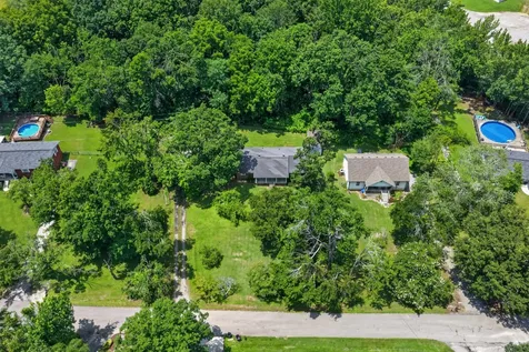 1106 Rainbow Circle Westmoreland TN 37186