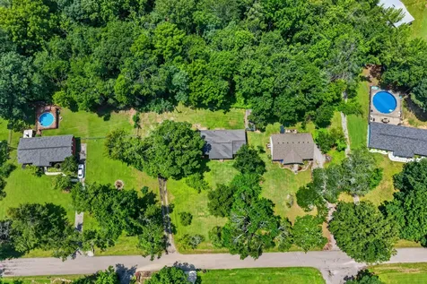1106 Rainbow Circle Westmoreland TN 37186