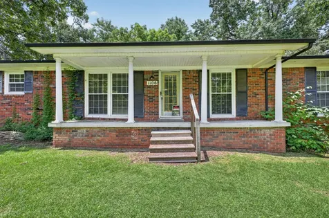 1106 Rainbow Circle Westmoreland TN 37186