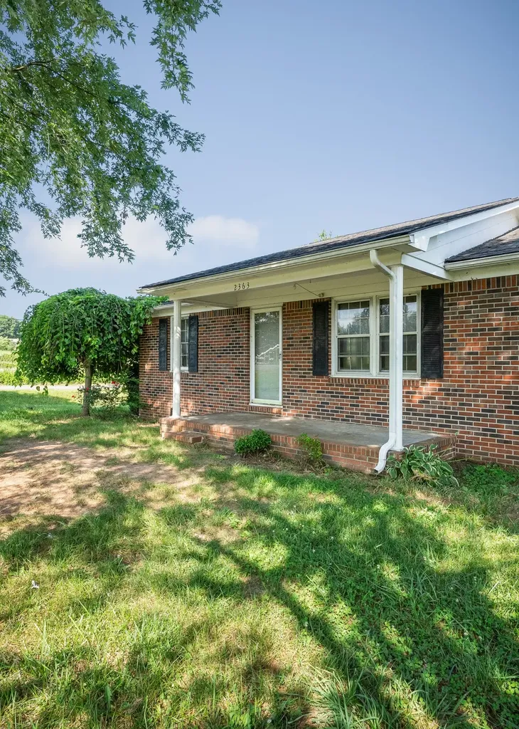 2363 Old Rock Island Road Rock Island TN 38581