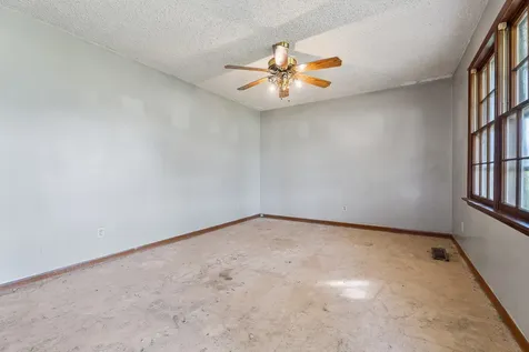 2363 Old Rock Island Road Rock Island TN 38581