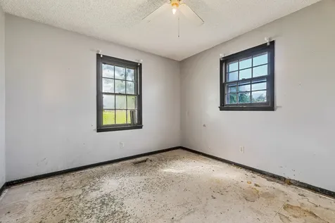 2363 Old Rock Island Road Rock Island TN 38581