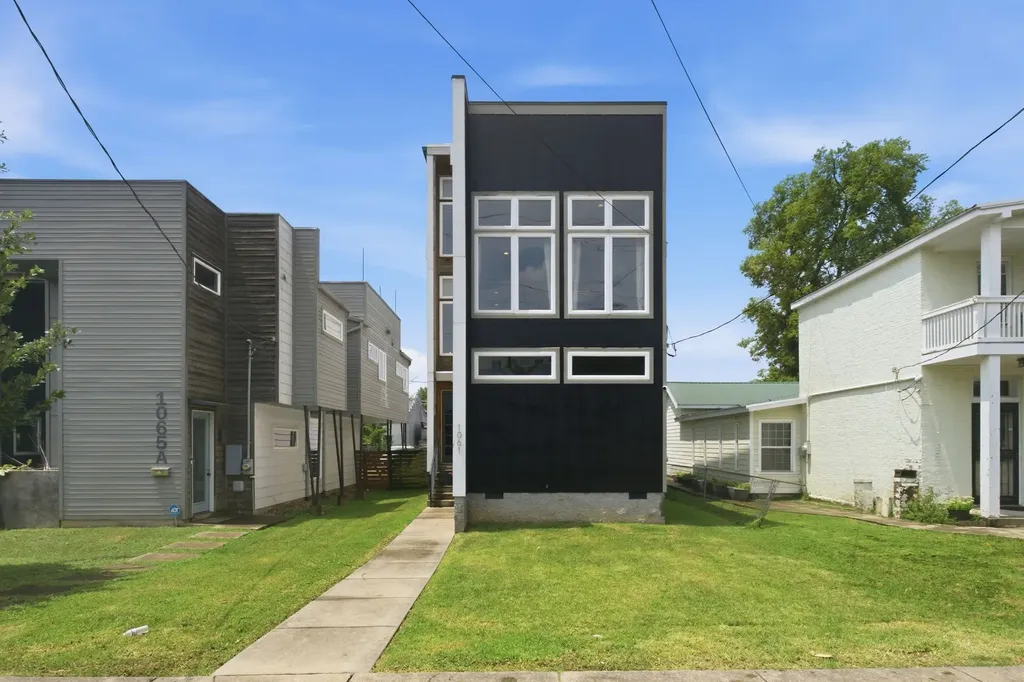 1061 2nd Ave, S Nashville TN 37210