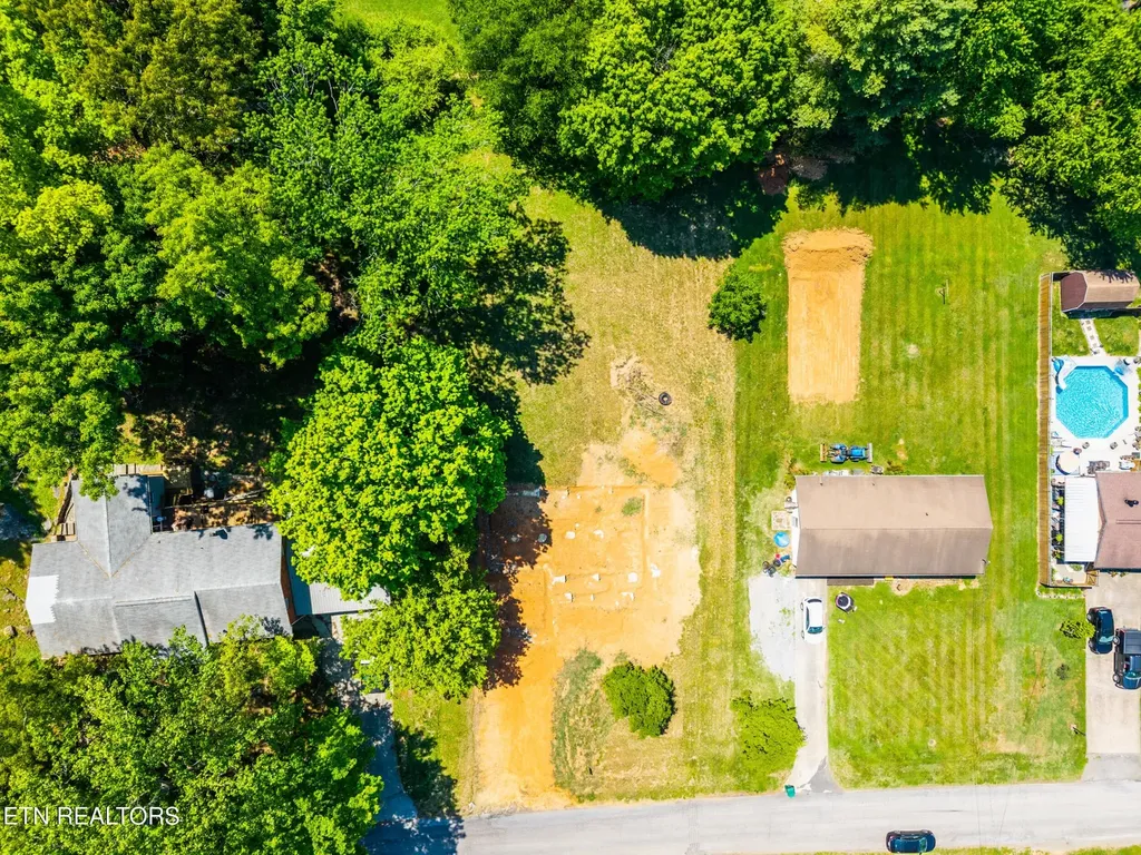 827 Walker Avenue Seymour TN 37865