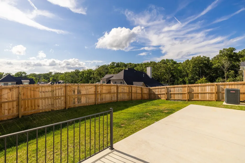 1028 Lionheart Drive Hermitage TN 37076