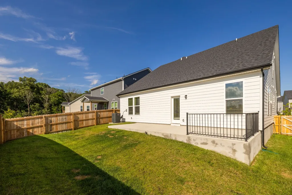 1028 Lionheart Drive Hermitage TN 37076