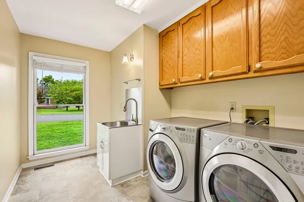 718 Palisade Drive Murfreesboro TN 37129
