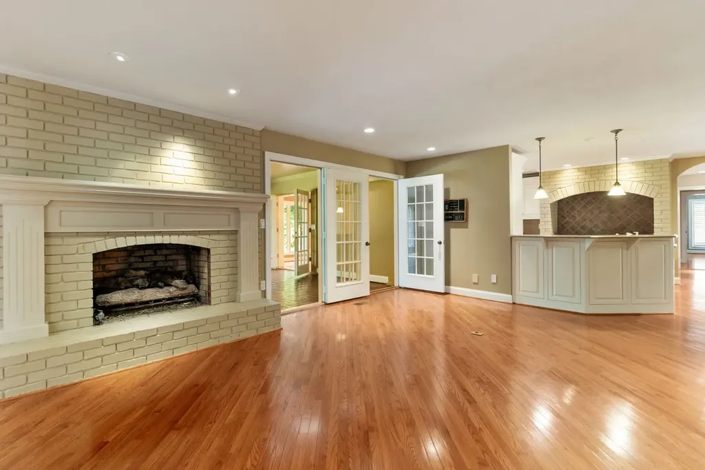 363 Fairway Drive Clarksville TN 37043