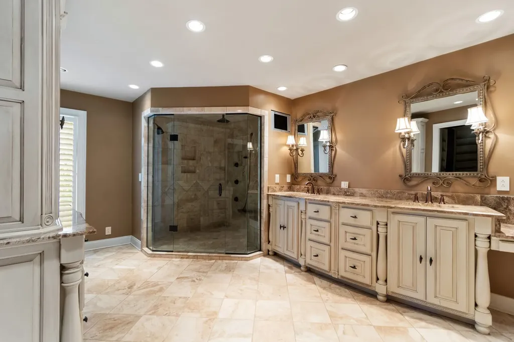 363 Fairway Drive Clarksville TN 37043