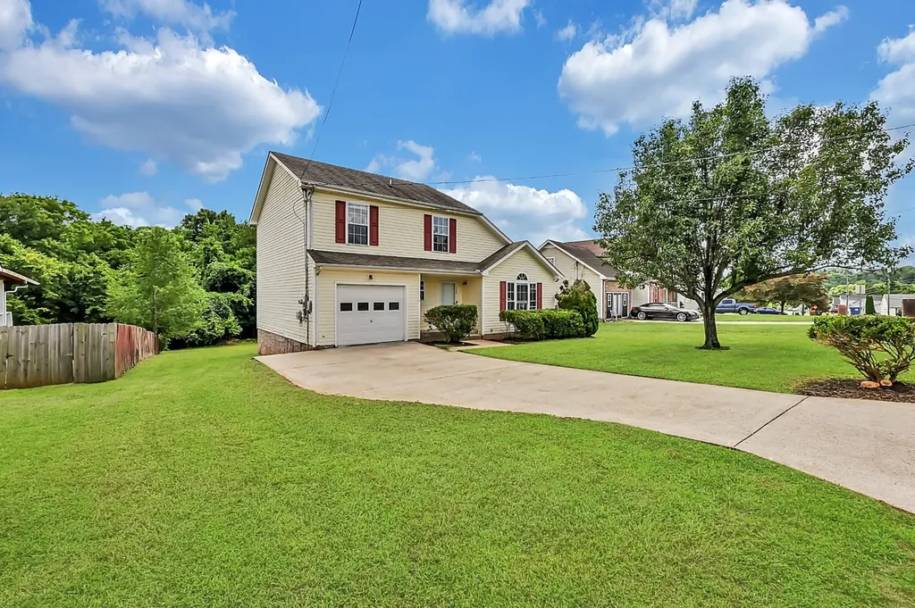 1445 Buchanon Drive Clarksville TN 37042