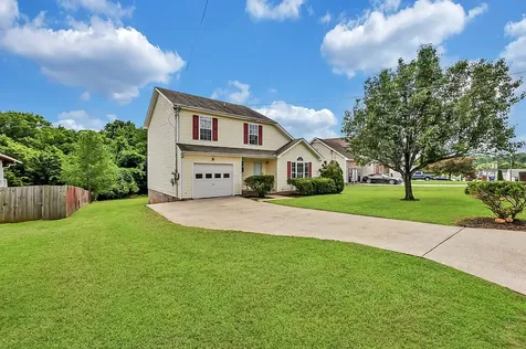 1445 Buchanon Drive Clarksville TN 37042