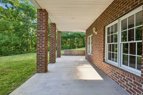 4024 Williamsport Pike Williamsport TN 38487