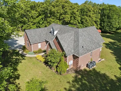 4024 Williamsport Pike Williamsport TN 38487